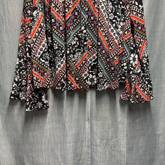 🏴 Cupio long sleeve blouse size large - Picture 9 of 9